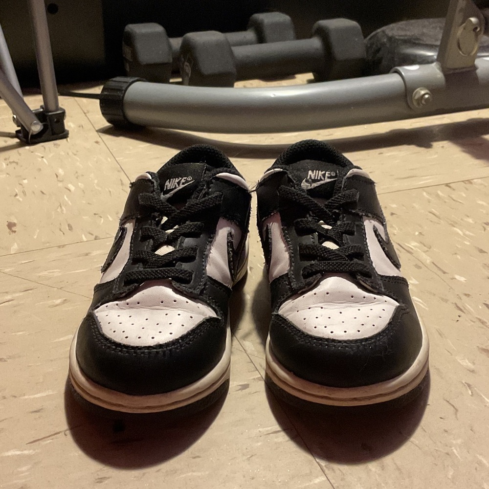 Nike Kids Black and White Sneakers